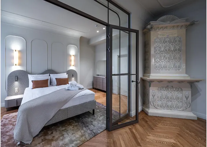 Carillon - Keystone Collection, Opened December 2025 4*