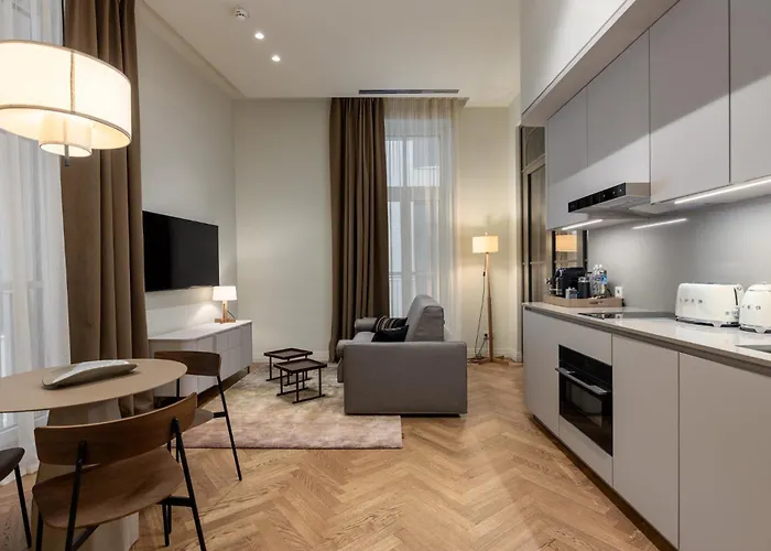 Aparthotel Carillon - Keystone Collection, Opened December 2025 4*