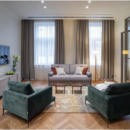 Aparthotel Carillon - Keystone Collection, Opened December 2025